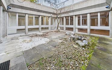 Mixed use property 3.5 rooms - image - 1