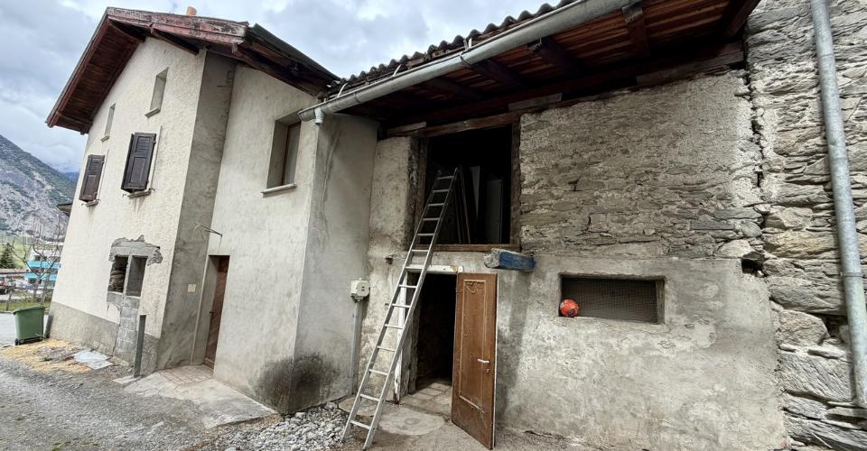 Objet de rénovation unique avec charme et potentiel