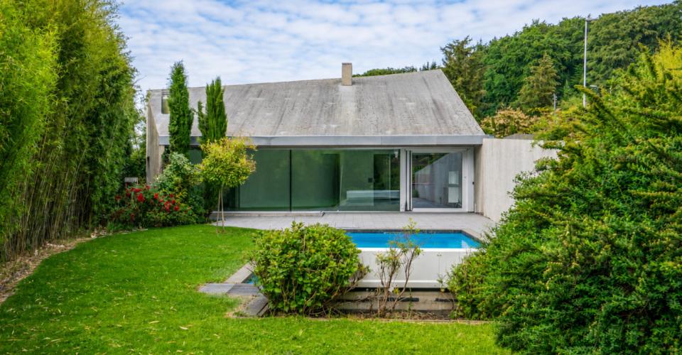 Villa d'architecte individuelle avec piscine au Mont-sur-Lausanne
