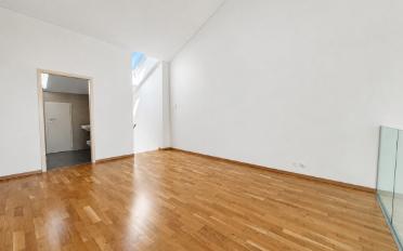 Apartment 4 rooms - image - 8