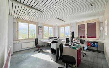 Office - image - 7