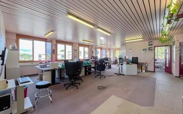 Office - image - 9