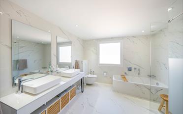 Villa - image - 3