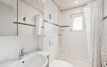 Single house 10 rooms - image - 6