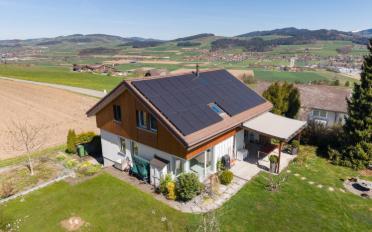 Einfamilienhaus 6.5 Zimmer - image - 1