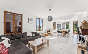 Einfamilienhaus 8.5 Zimmer - image - 2