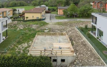 Building land - image - 2