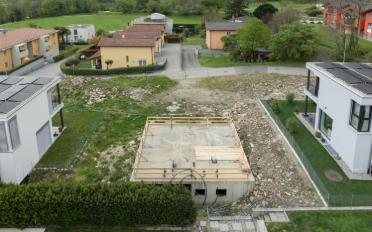 Building land - image - 4