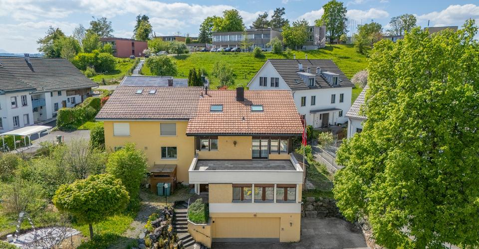 Grosszügiges Zuhause mit Wellnesspotenzial und Garten