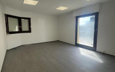 Bureau - image - 3