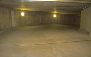 offener Parkplatz - image - 3