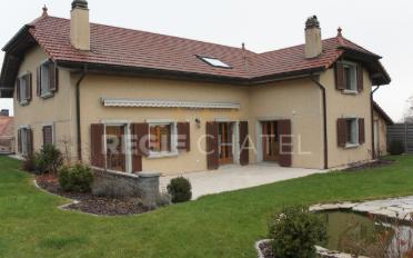 Villa 8 pièces - image - 1