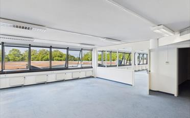 Office - image - 4