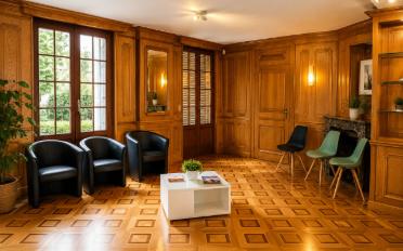 Villa - image - 2