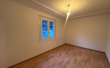 Wohnung 2.5 Zimmer - image - 2
