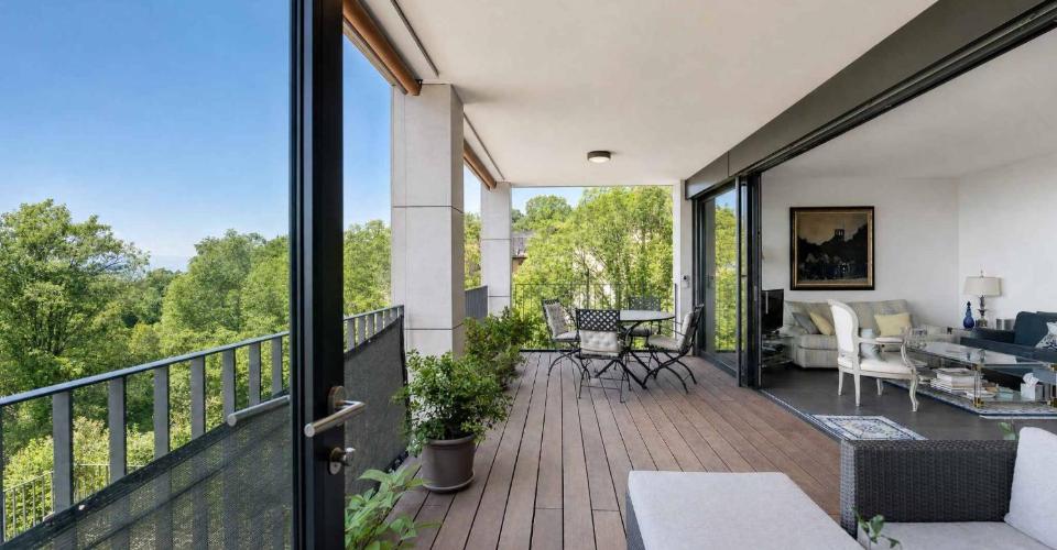 En exclusivité - Appartement avec vue sur le lac et les montagnes