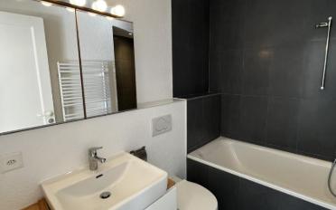 Apartment 4 rooms - image - 13