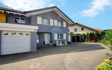 Maison contiguë 7.5 pièces - image - 1