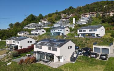Doppeleinfamilienhaus 5.5 Zimmer - image - 2