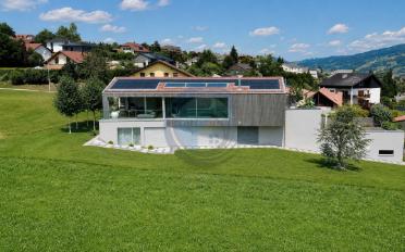 Einfamilienhaus 7.5 Zimmer - image - 1