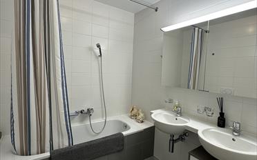 Apartment 4 rooms - image - 5