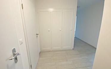 Apartment 4 rooms - image - 5