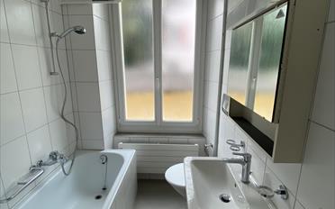 Apartment 4 rooms - image - 4