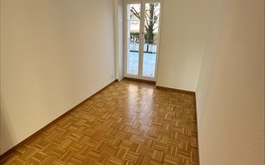 Apartment 4 rooms - image - 4