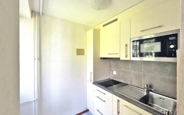 Residential building 1 room - image - 2