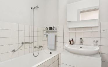 Apartment 4 rooms - image - 4