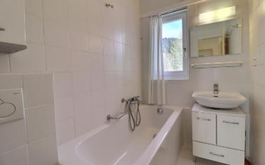 Apartment 5.5 rooms - image - 13