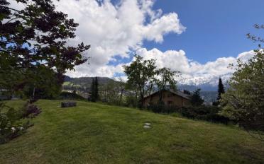 Building land - image - 2