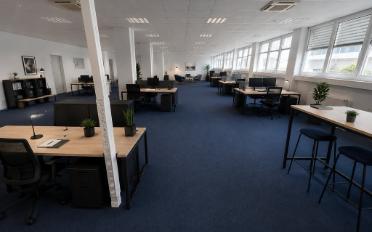 Office - image - 5