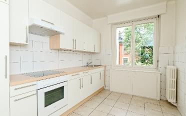 Apartment 4 rooms - image - 3