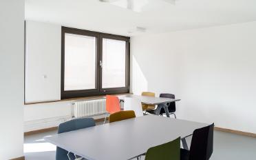 Furnished flat 1 room - image - 3