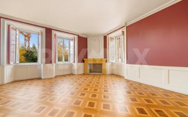 Single house 13 rooms - image - 6