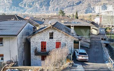 Single house 5 rooms - image - 1