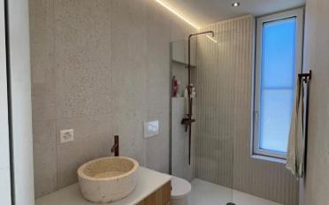 Attique 2.5 pièces - image - 7