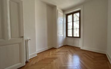 Apartment 4 rooms - image - 6