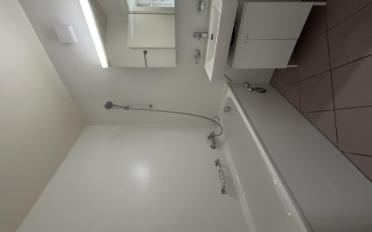 Apartment 4 rooms - image - 9