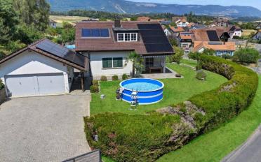 Villa 5.5 Zimmer - image - 1