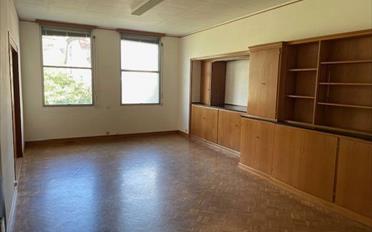 Office - image - 1