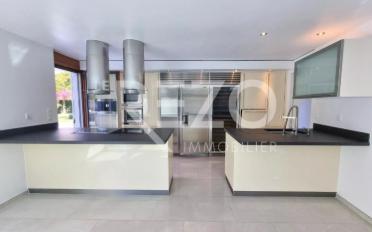 Villa 7.5 rooms - image - 4