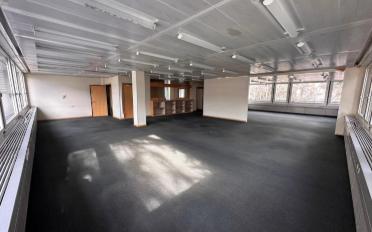 Office - image - 3