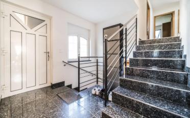 Villa 5.5 Zimmer - image - 8