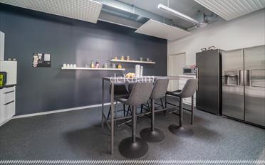 Bureau - image - 8