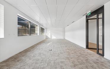 Office - image - 6