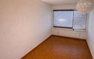 Apartment 4 rooms - image - 2