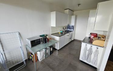 Apartment 4 rooms - image - 3