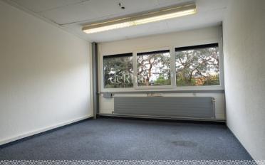 Office - image - 5